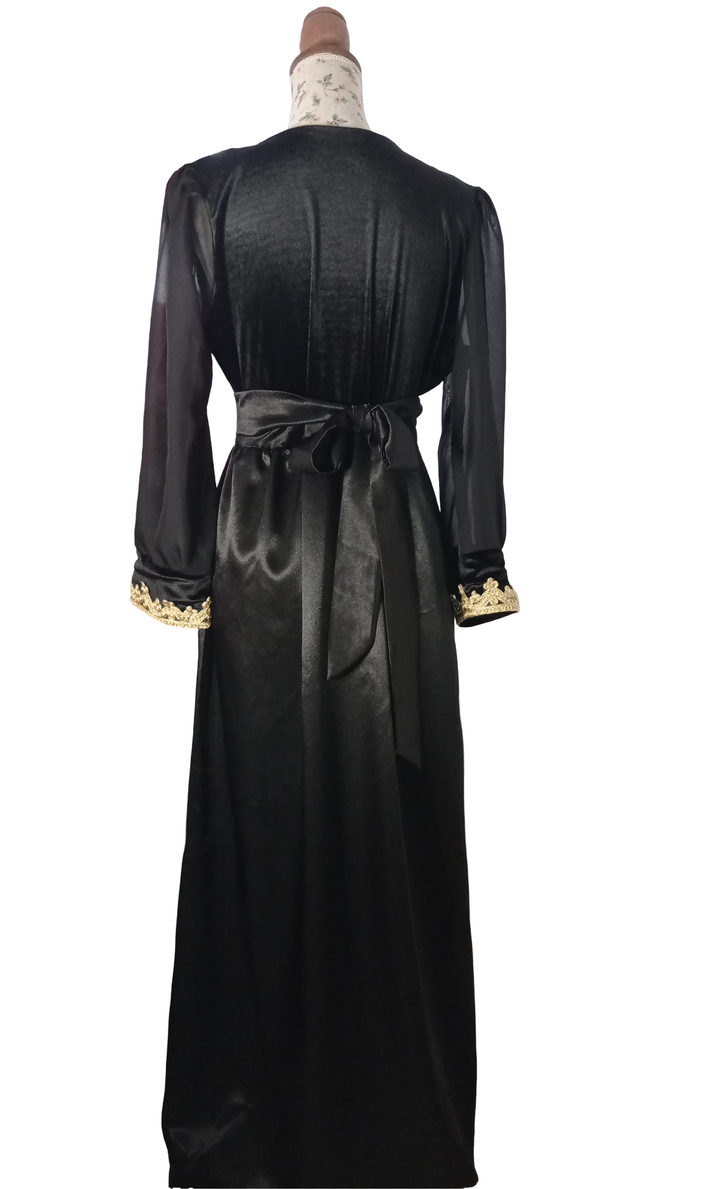 Robe Dana