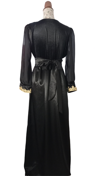 Robe Dana