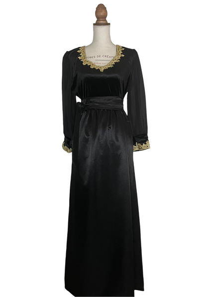 Robe Dana